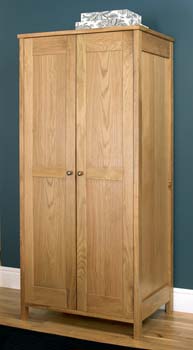 Furniture123 Newhampton Light Oak Double Wardrobe - WHILE