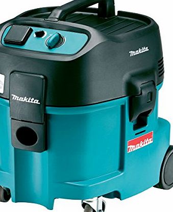 Makita 447M 110V 45L Wet and Dry Dust Extractor