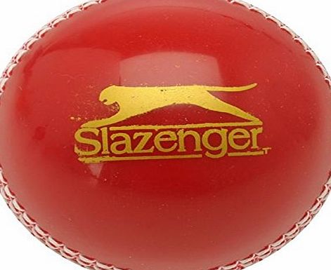 Slazenger Training Cricket Ball Sport Swing Seam Spin Bowling Red/White Junior