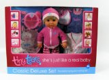 Toy Brokers Tiny Tears Classic Deluxe Set. Doll, Clothes and Accessories
