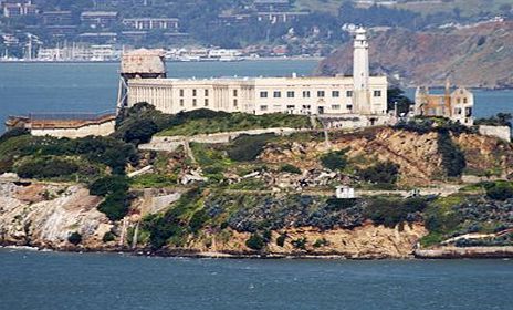 Unbranded Alcatraz Tour and 72hr Hop-On Hop-Off (4in1)